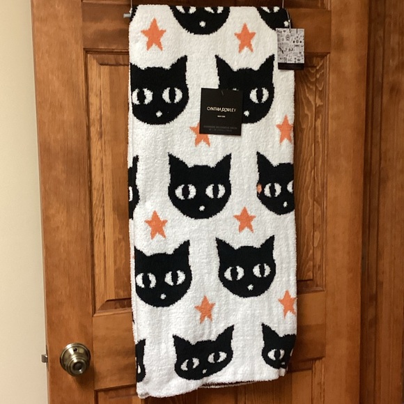 Chinti & Parker Other - Cynthia Rowley Black Cat Halloween Blanket 🐈⬛